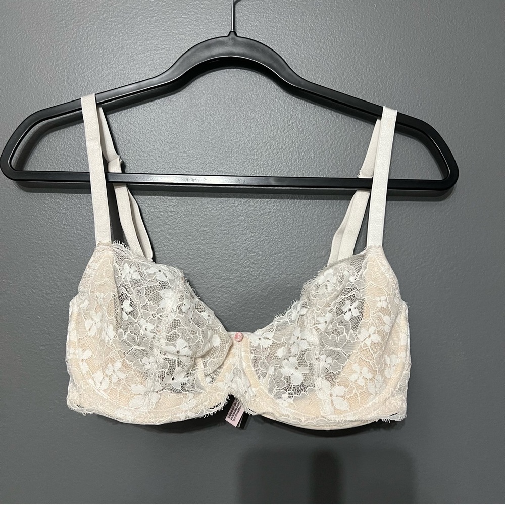 Victoria’s Secret 34DDD Dream Angels